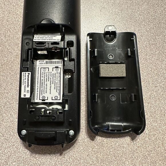 Panasonic KX-TGDA52 B DECT 6.0 Cordless Phone Handset Black - Picture 3 of 3